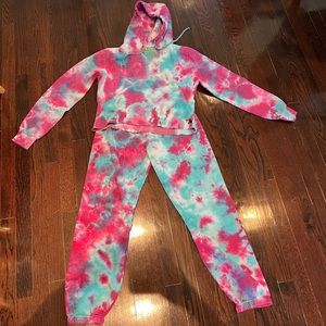 Aviator nation swear suit! Cropped hoodie + sweat pants. Both Size medium.